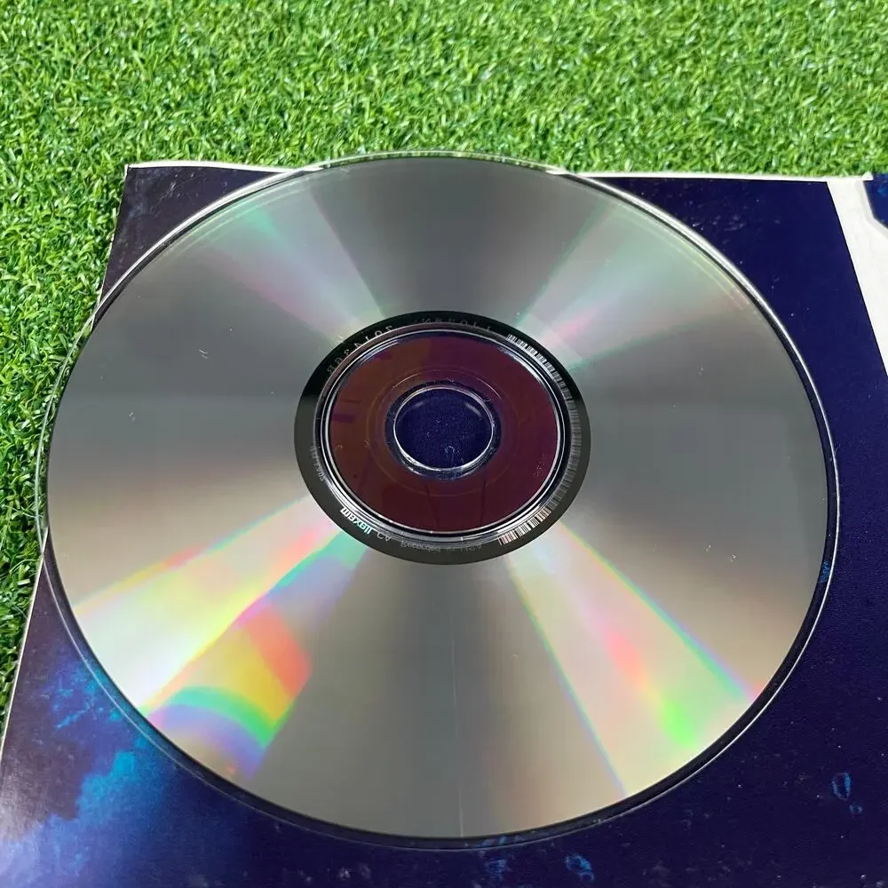 Lineage: The Blood Pledge 2001 PC Computer CD-ROM Video Game